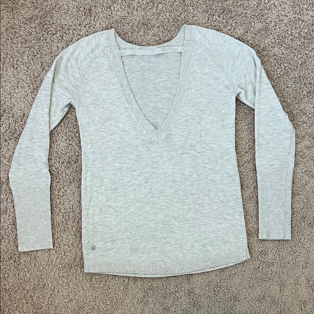 Lululemon Light Gray Heather Long Sleeve Open Back Sweater Women's Size Small